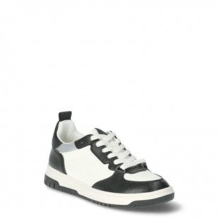 No Boundaries Women’s Lace Up Court Sneakers