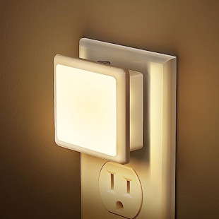 JandCase Night Lights Plug into Wall 2 Pack, Plug in Night Light with Dusk-to-Dawn Light Sensor, 3000K Soft White 0.3W, LED Nightlight for Bathroom, Adult, Hallway