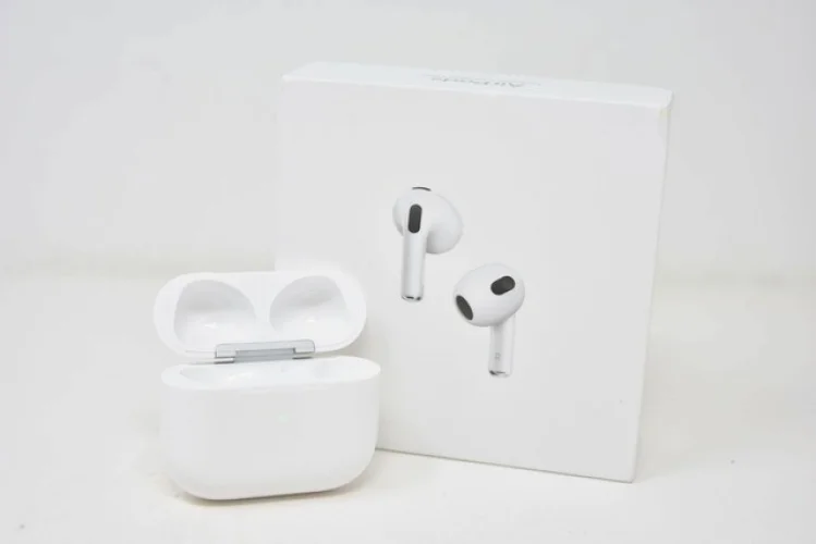 Apple Airpods 3rd Generation Charging Case ONLY - A2566
