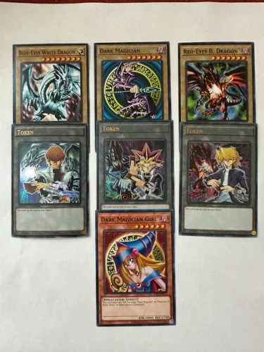YUGIOH! YUGI JOEY KAIBA Blue Eyes White Dragon Dark Magician Girl Red B. 7 Cards