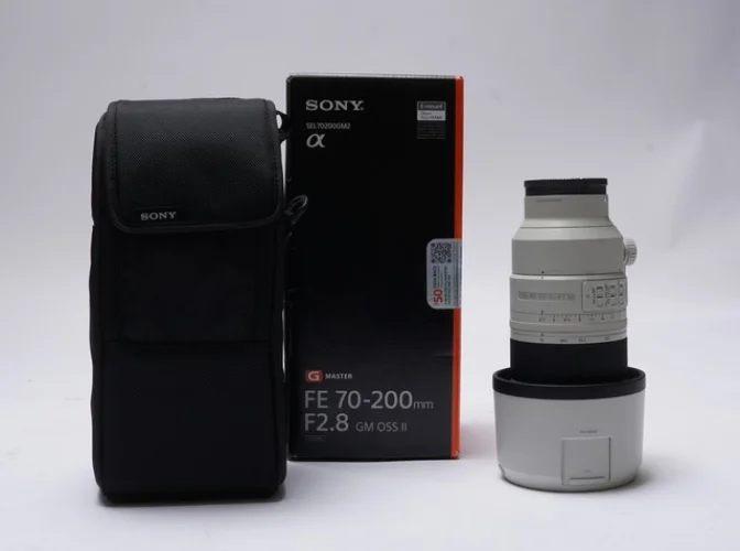 Sony FE 70-200mm F2.8 GM OSS II Full-Frame Constant-Aperture Lens