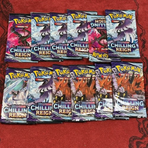 POKEMON TCG!  12x SWSH Chilling Reign BOOSTER PACK SEALED BRAND NEW