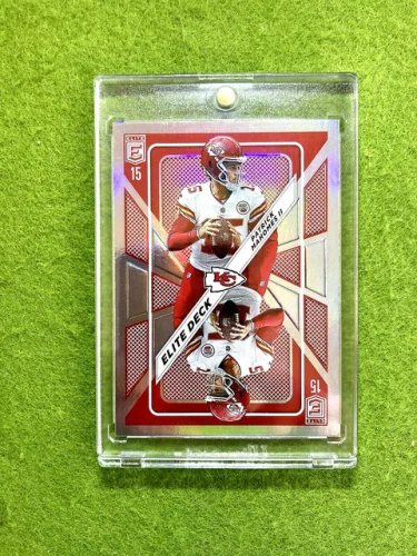 Patrick Mahomes SILVER PRIZM ELITE DECK CARD JERSEY#15 CHIEFS 2023 MAKE AN OFFER
