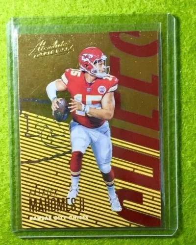 PATRICK MAHOMES CARD JERSEY #15 KANSASCITY CHIEFS 2018 Panini Absolute GOLD FOIL