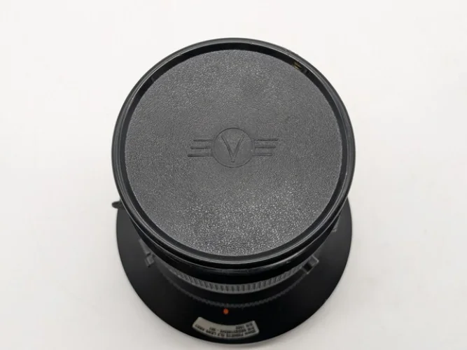 Hasselblad Carl Zeiss F-Distagon T* CF 30mm F3.5 Lens w/ Cap