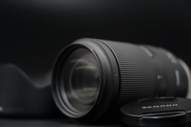 Tamron 70-180mm F/2.8 Di III VXD Lens for Sony E Mount US Duty Paid 10532