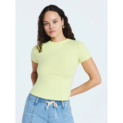 Scoop Women&rsquo;s The York Baby Tee with Short Sleeves, Sizes XS-XXL
