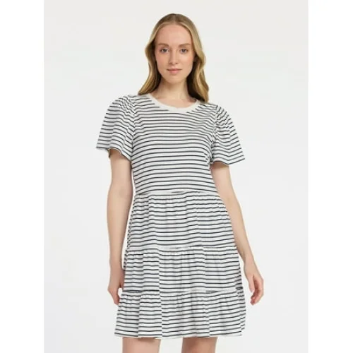 Time and Tru Women's and Women&rsquo;s Plus Cotton Swing Dress with Short Sleeves, Sizes XS-4X