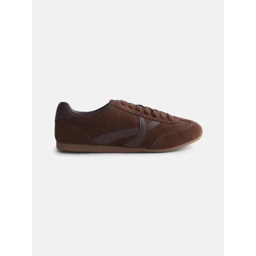 Scenario Women's Lace Up Low Profile Sneakers