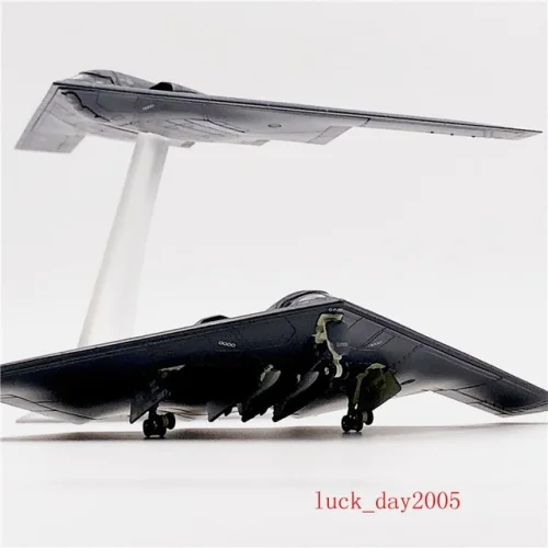 WLTK USAF B-2A America Spirit Stealth Bomber 1/200 Scale Model Exquisite Version