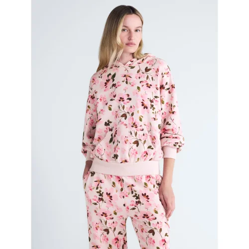 Scoop Women&rsquo;s and Women&rsquo;s Plus Oversized Cropped Hoodie, Available in Sizes XS through 4X