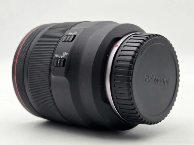 Canon RF 50mm f/1.2L USM Lens Excellent Condition