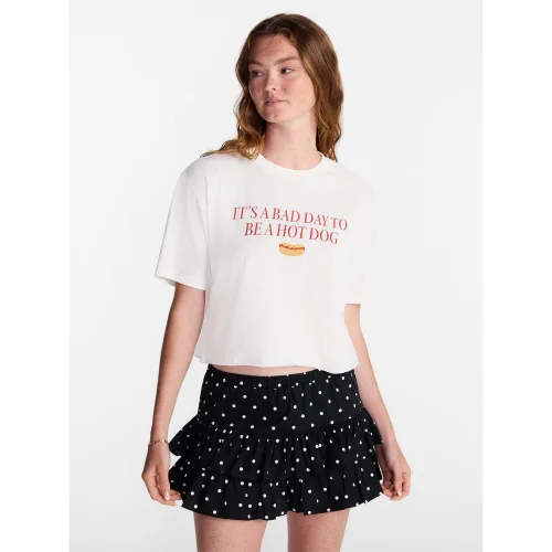 No Boundaries Boxy Cropped Graphic Tee, Women's XXS-4X