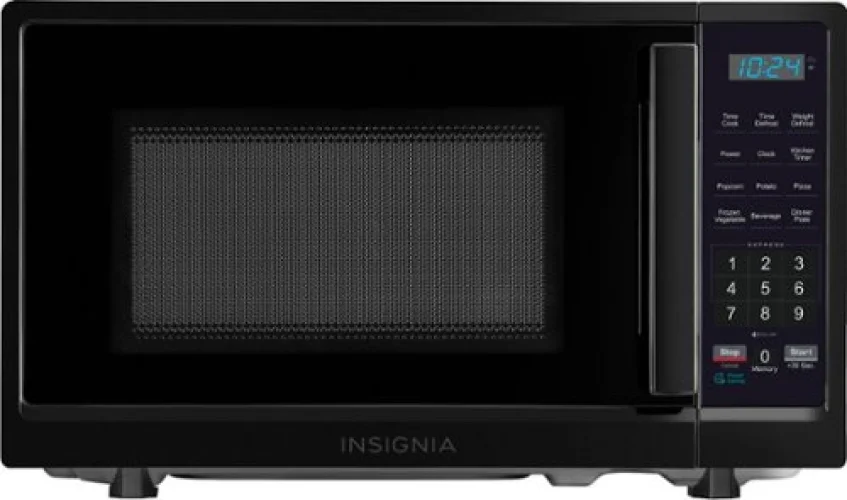 Insignia .7 Cu. Ft. Compact Microwave in Black